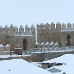 VuT Los Telares Muralla